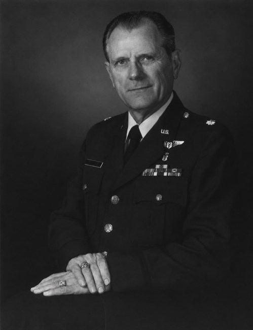 Obituary of John Willis McCracken Jr.