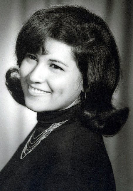Obituario de Rosario V. Escobar