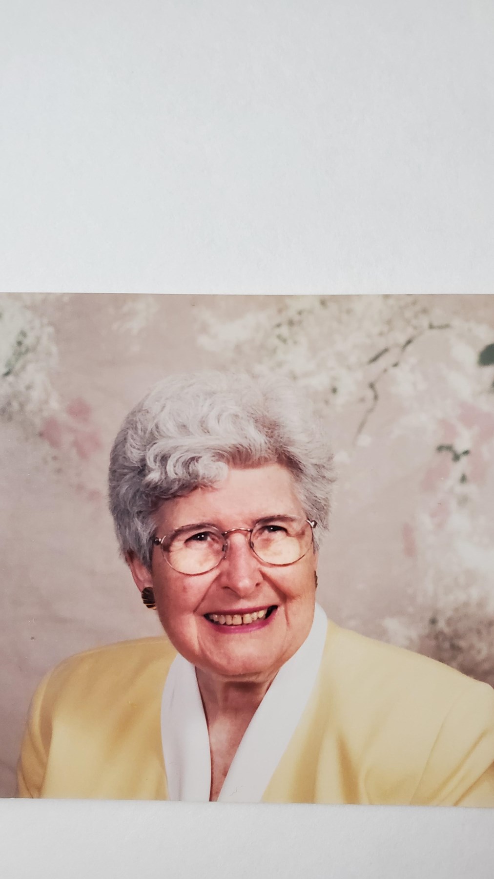 Obituary of Gladys L. Kittle