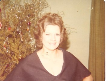 Obituary of Delores Deegee Marie Powers Taylor