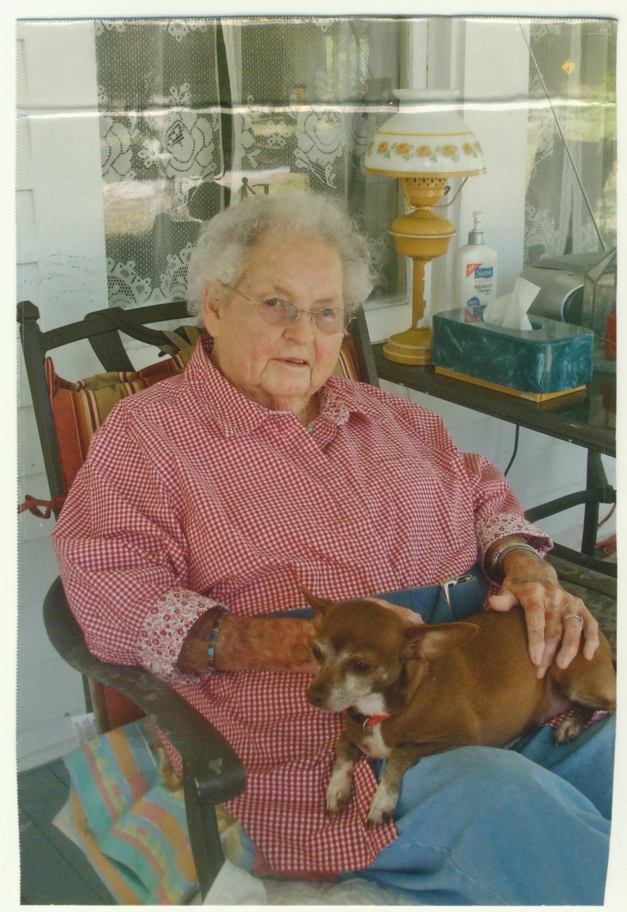 Obituary of Hazel McCarthy White