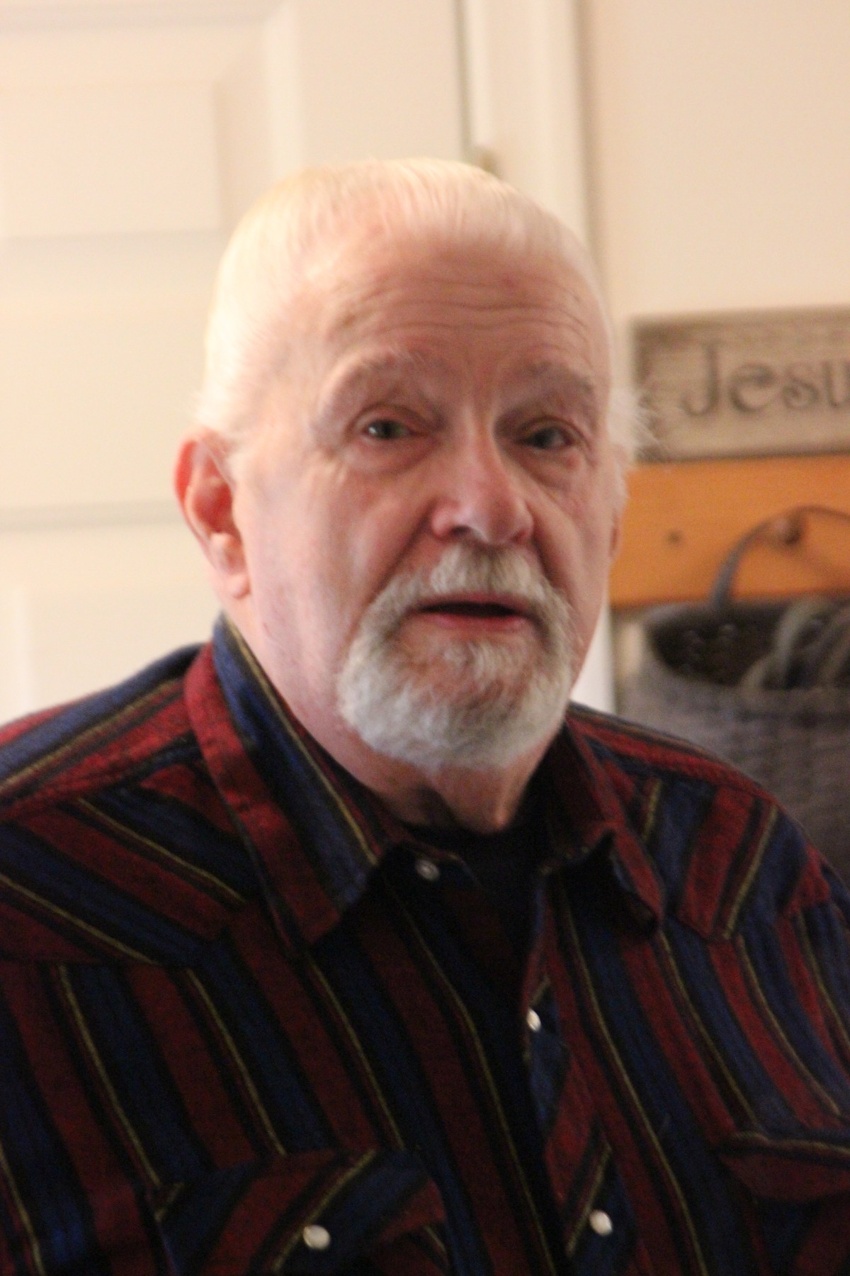 Obituary of Roy E. Grow