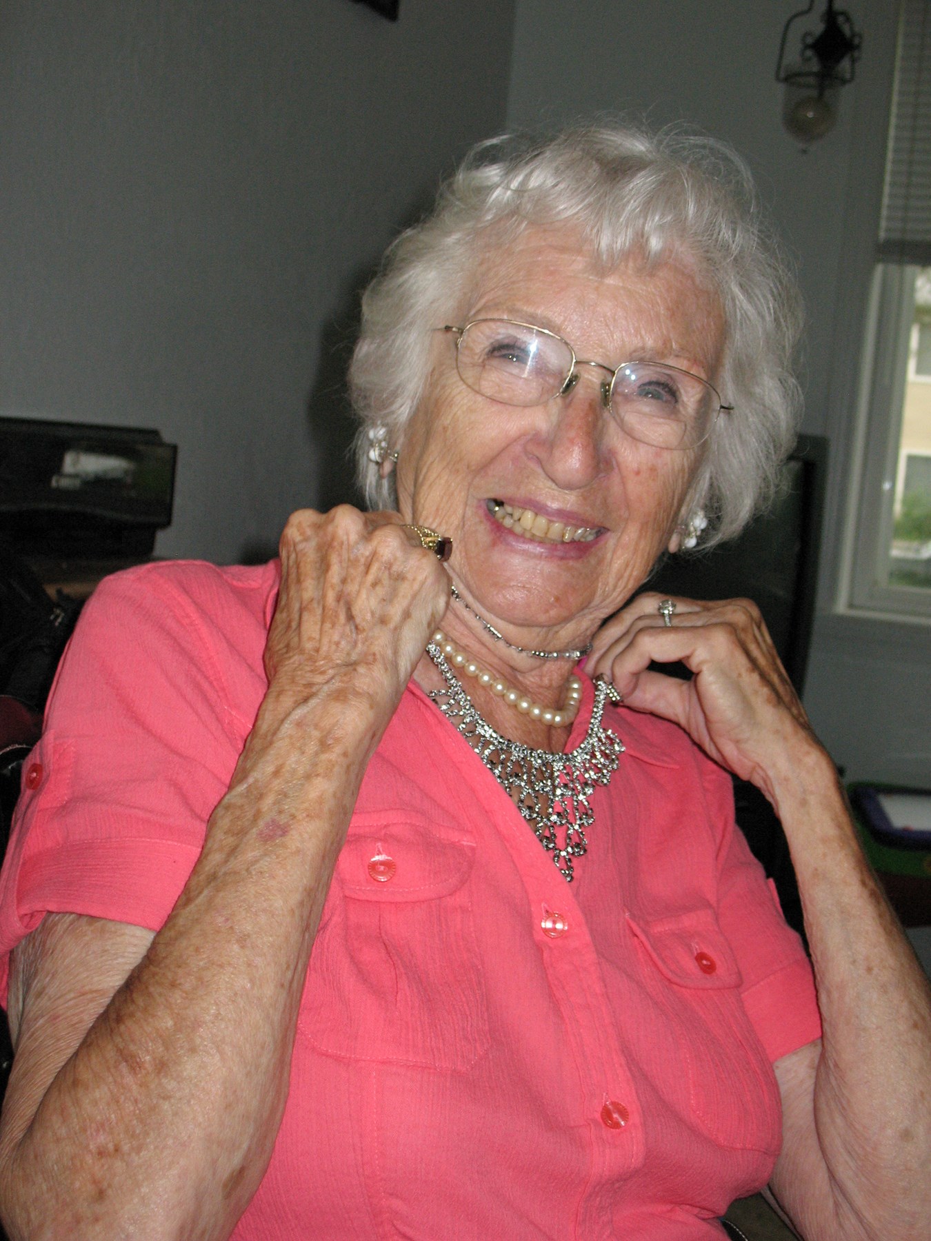 Obituary of Esther May Algire Hanson