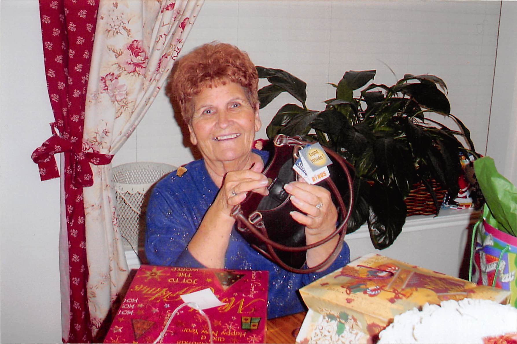 Obituary of Helen Long Frost