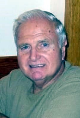 Obituary of Charles W Heinold Jr.