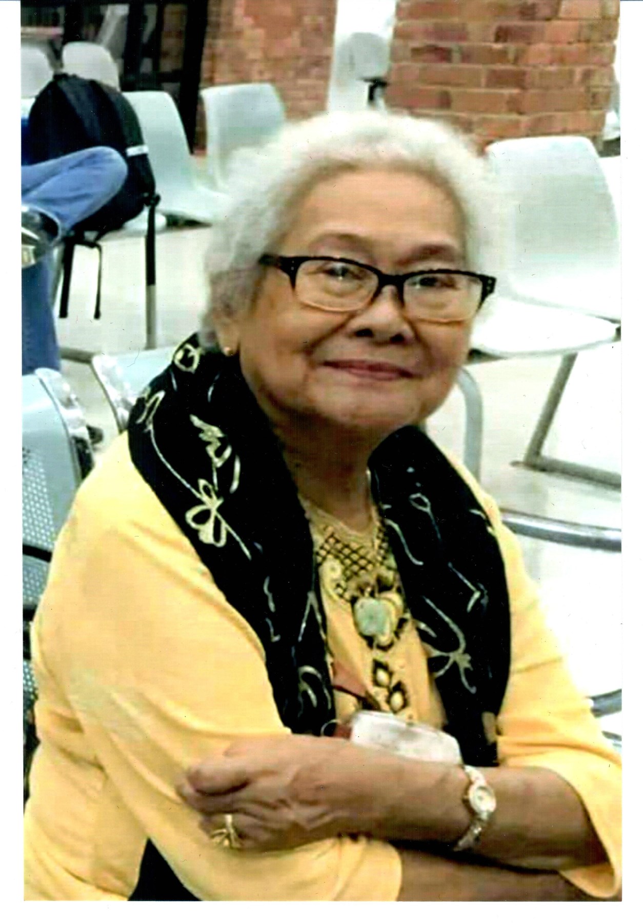 Obituary of Gloria B. Ramolete