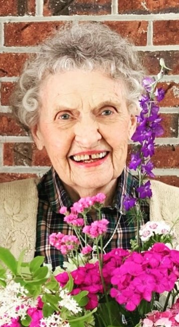 Obituary of Arveta "Ace" Cynthia Echerd Millsaps