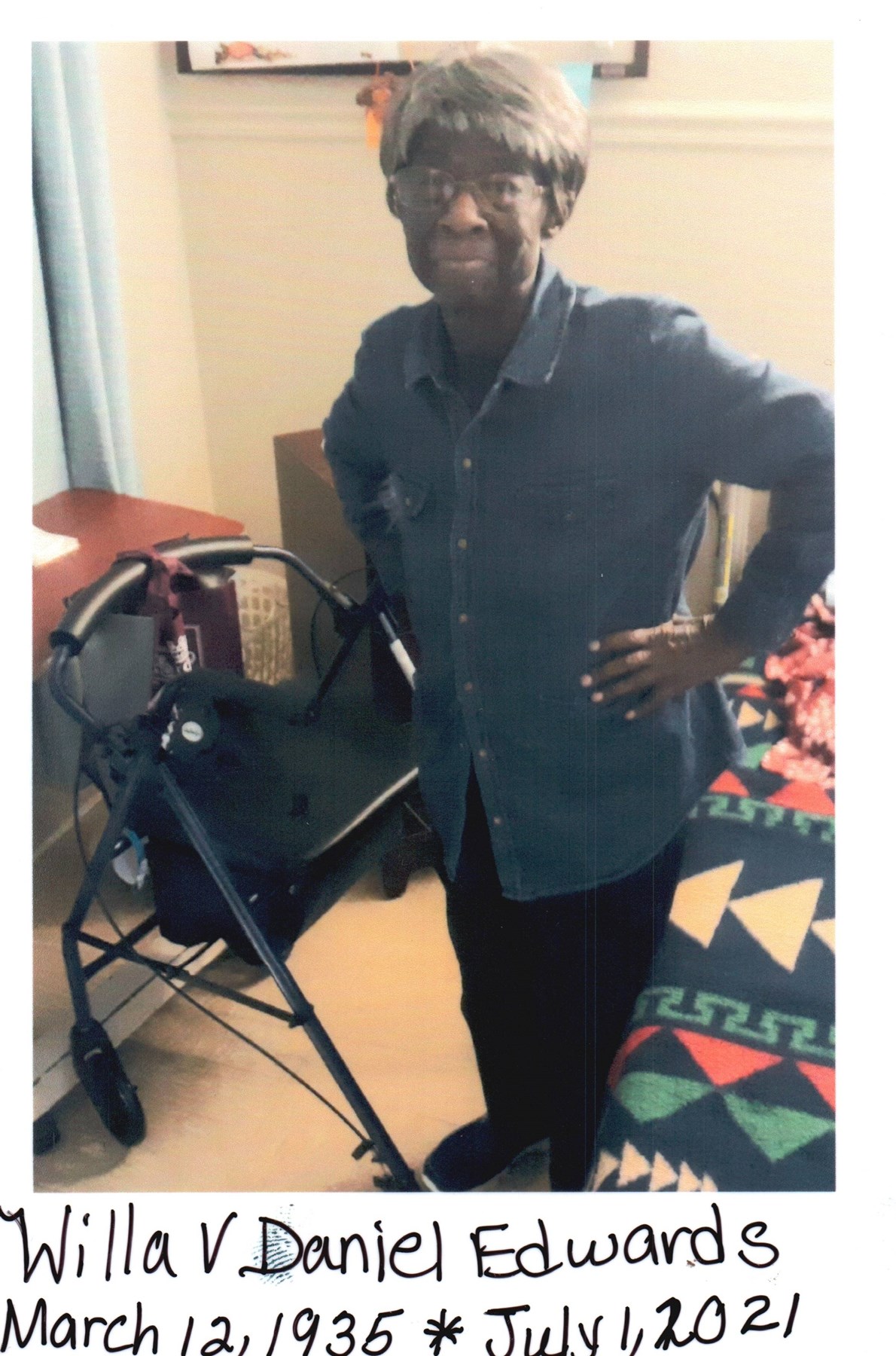 Obituary of Willa V. Edwards