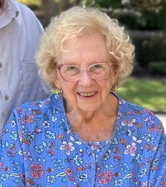 Obituary of Simonne C. Kis