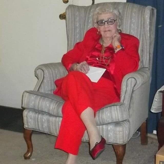 Avis de décès de Opal Elizabeth Collins