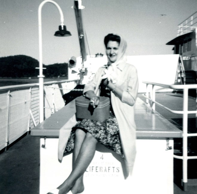 Obituary of Olive Avis Wood Bennett