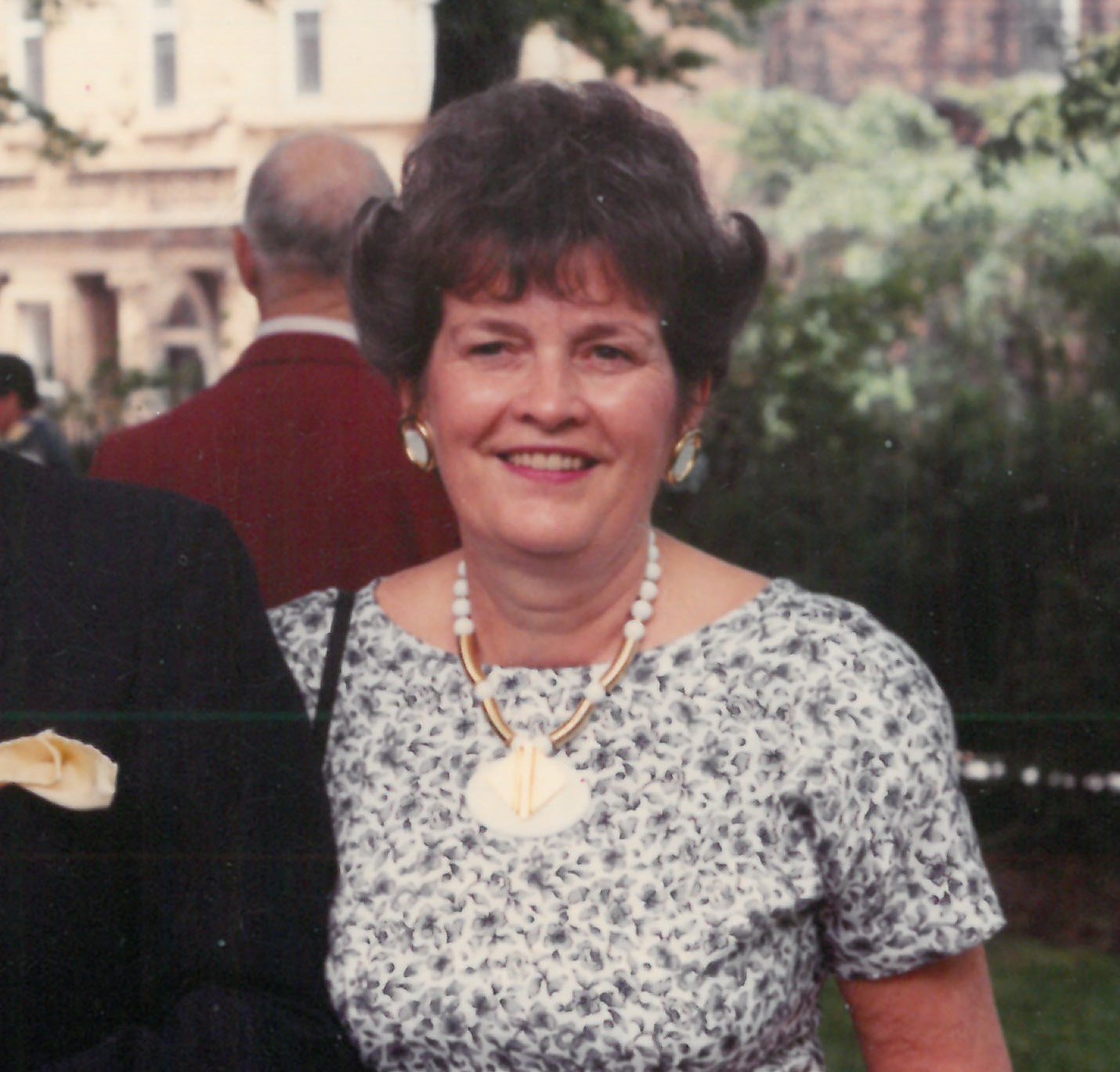 Obituary of Regina "Jean" Settle