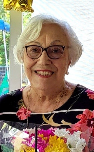 Obituary of Maria J De La Rosa