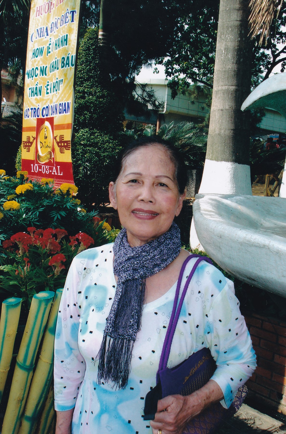 Obituary of Van Thi Truong