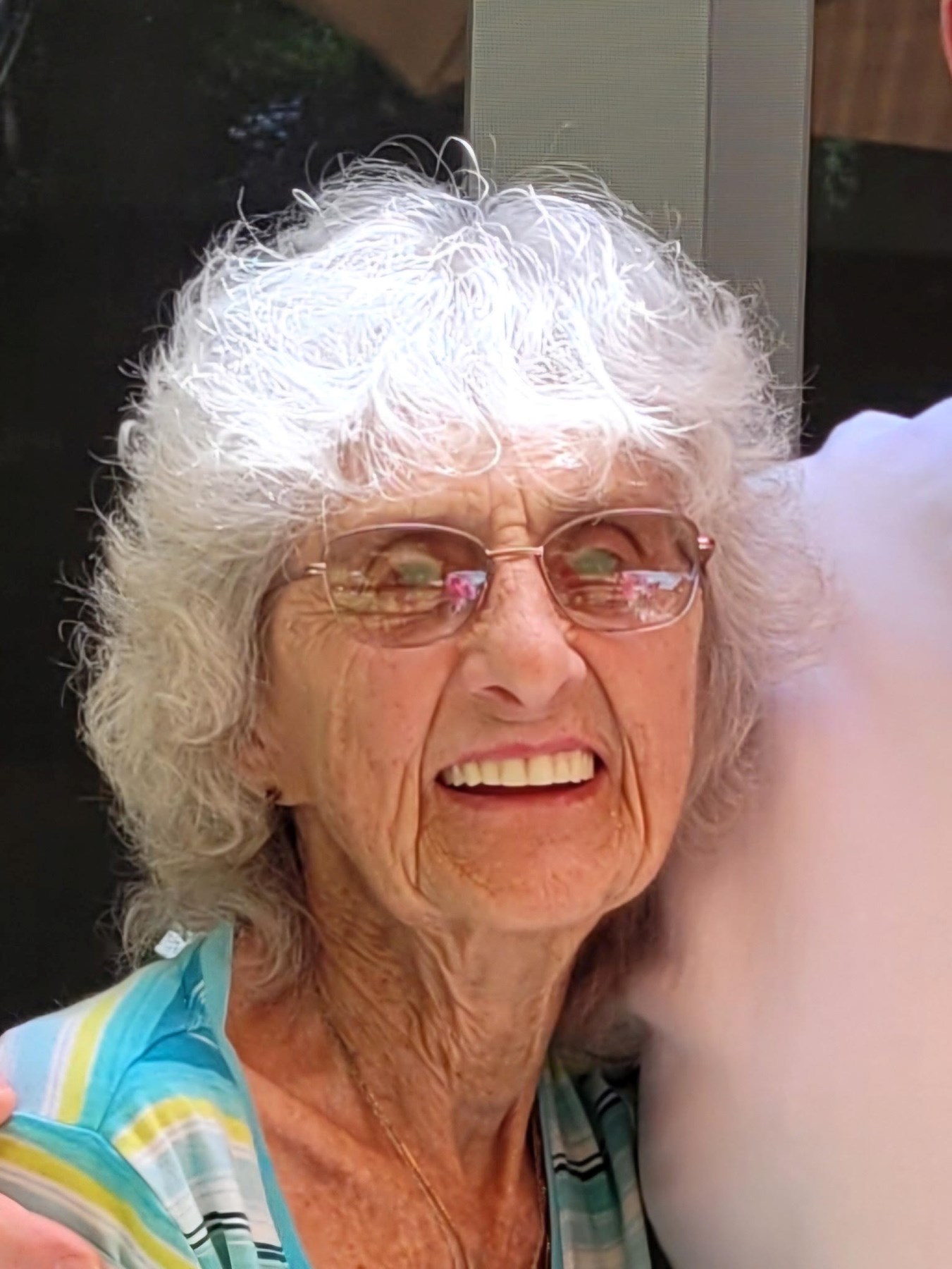 Avis de décès de Dolores K. Scott