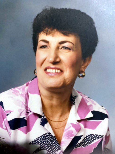 Obituary of Yvonne Emma Ewald
