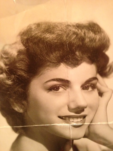 Obituary of Lorelei Gayle Lewin