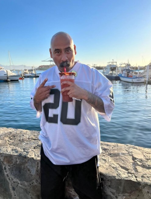 Obituary of Esteban Sifuentes