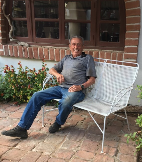 Obituary of Gustavo A Davila