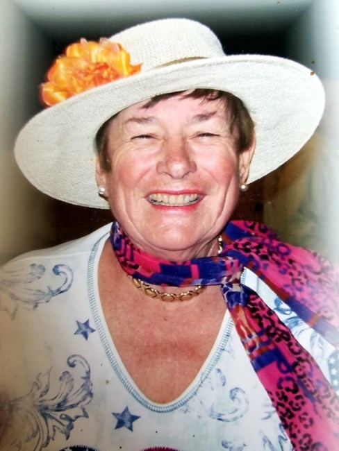 Obituary of Nicole Thiebaut Ayers