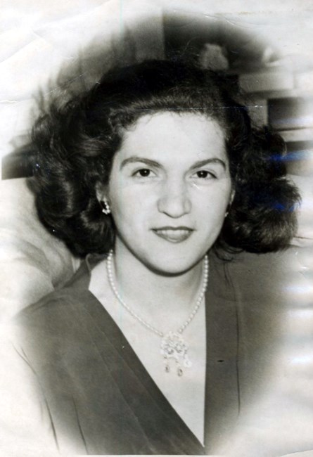Obituary of Freda Flizanes Karos