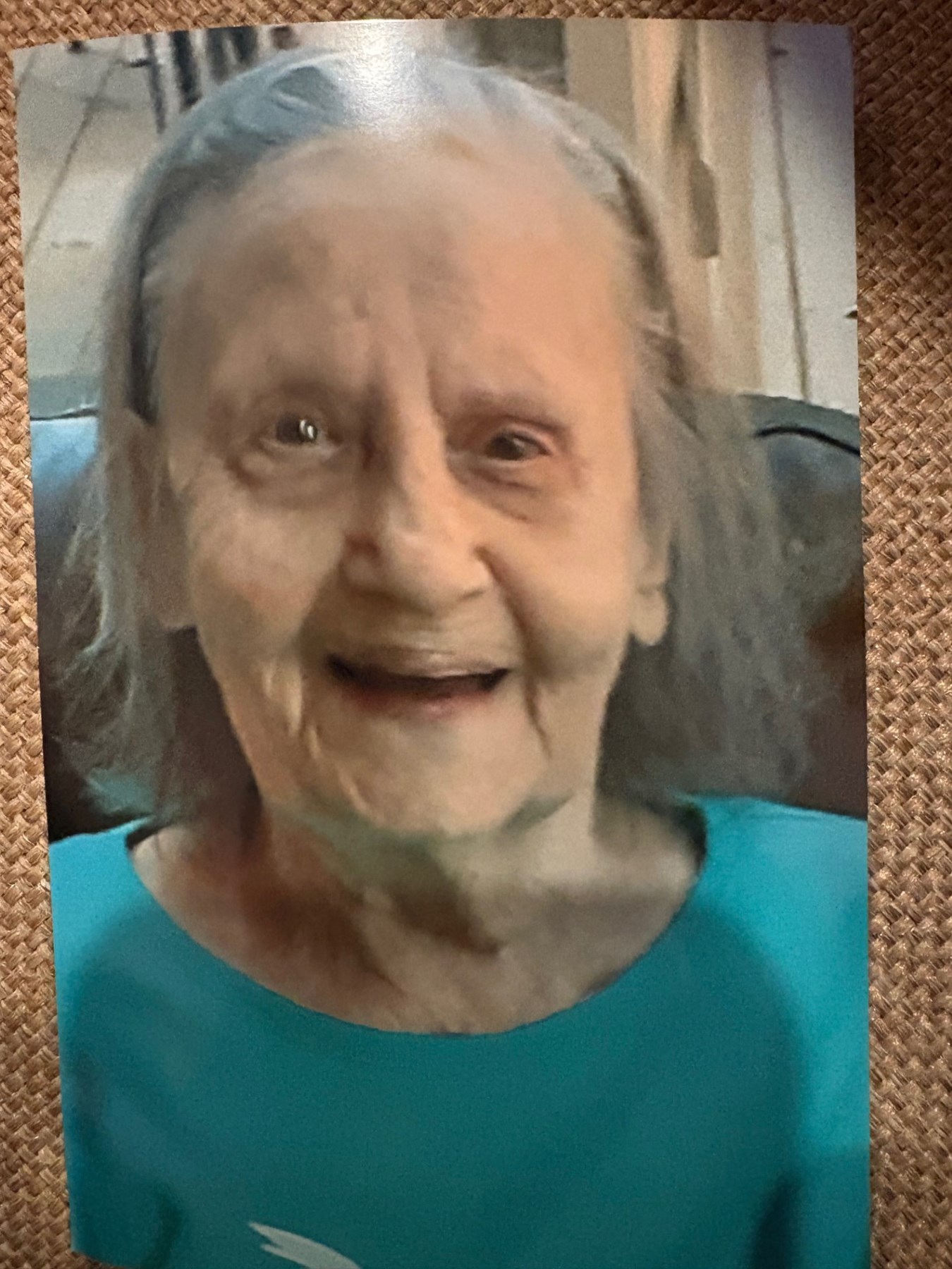 Avis de décès de Helen Nolen Street