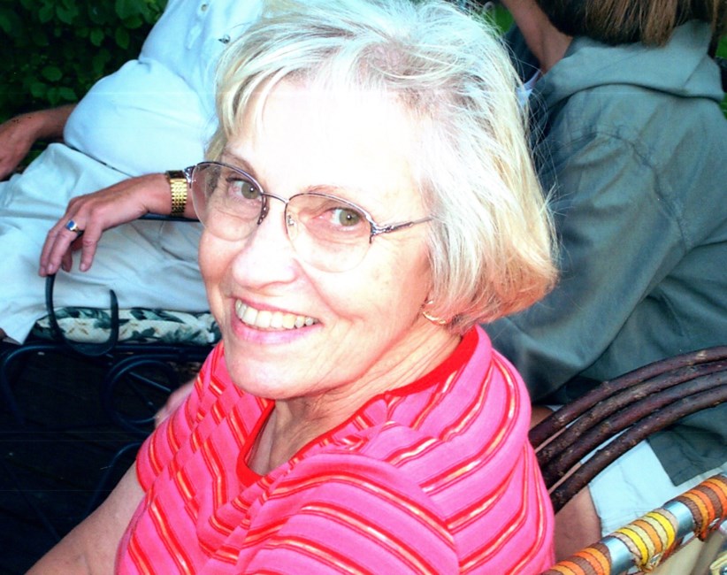 Obituary of Dorothy E. Bezold