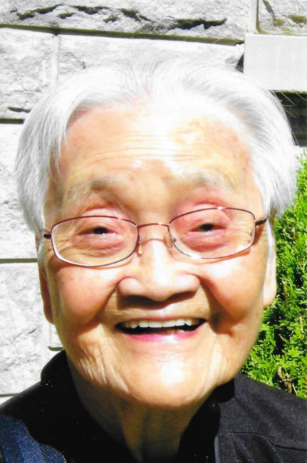 Obituario de Ms. Kam Fung
