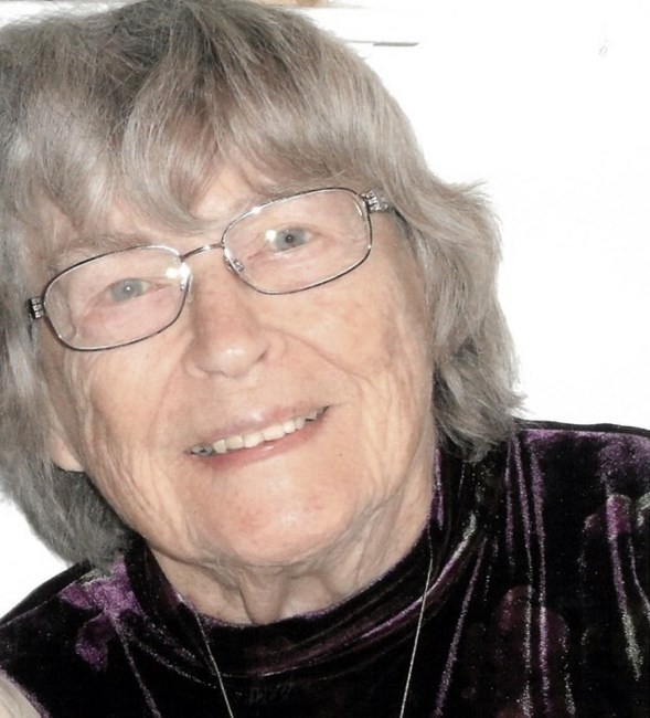 Obituary of Delia "Dee" Carter