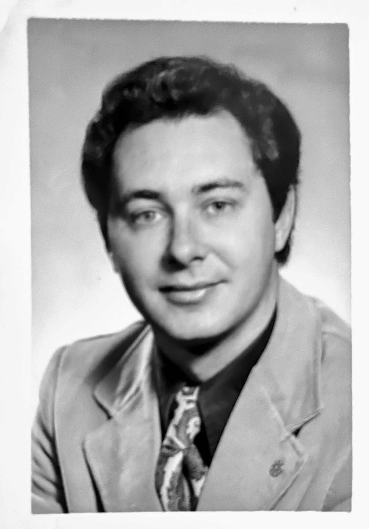 Obituary of Roger William Conant