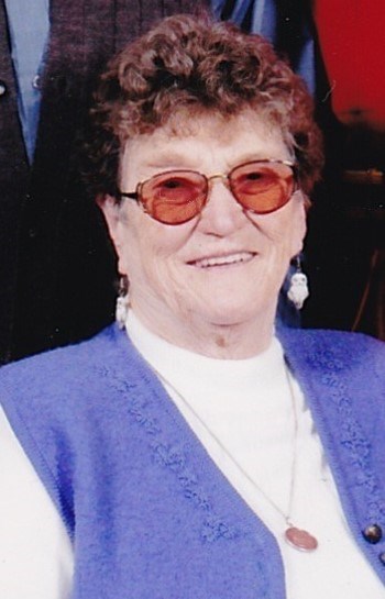 Obituary of Shirley Place (nee Johnston)