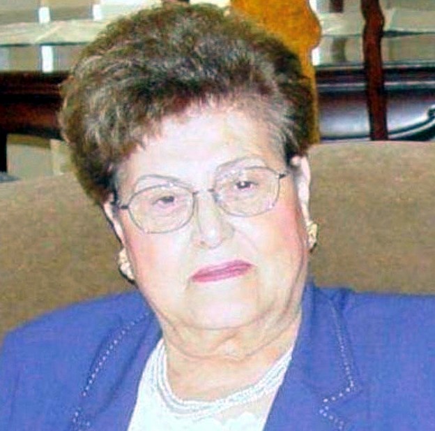 Obituary of Carmen Moussa Azar