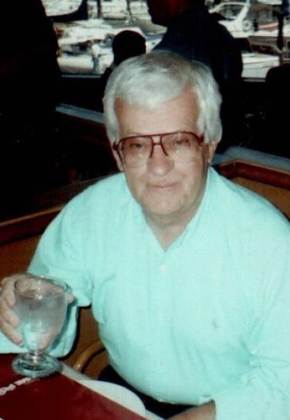 Obituary of Harold "Mike" Edward Cummins