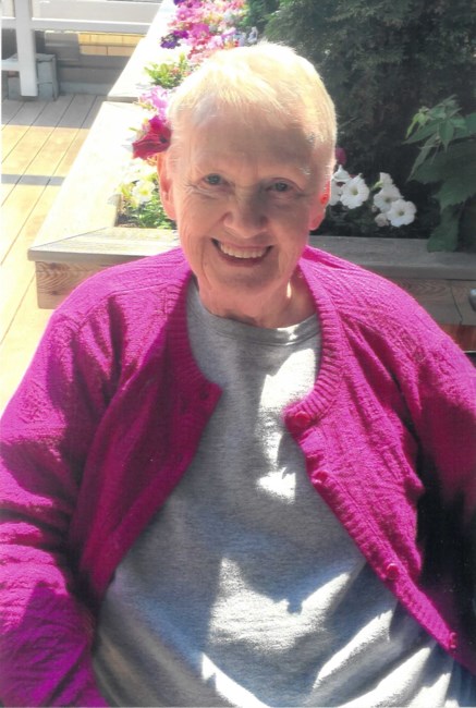 Obituario de Mrs. Bernice Mary (nee McDonald) Lange