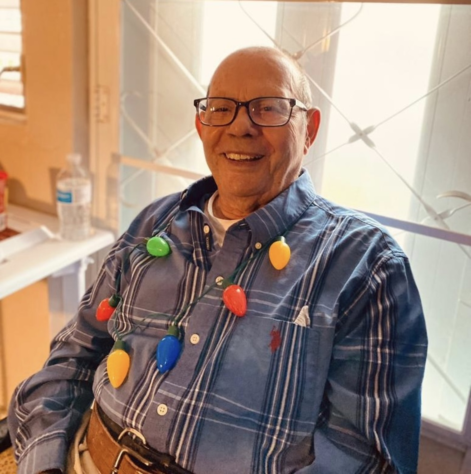 Obituary of Rafael De León Bou