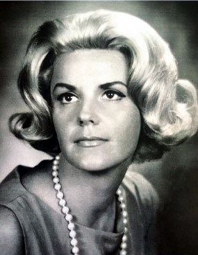 Obituario de Jeanne Gillis Levy