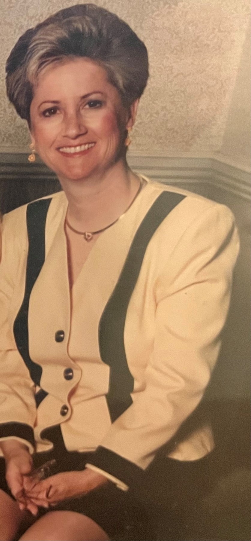 Obituary of Laurel Keyes Meisel