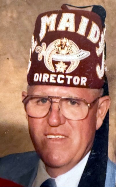 Obituary of Carlyle E Hansen