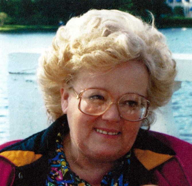 Obituary of Christel U Breunig