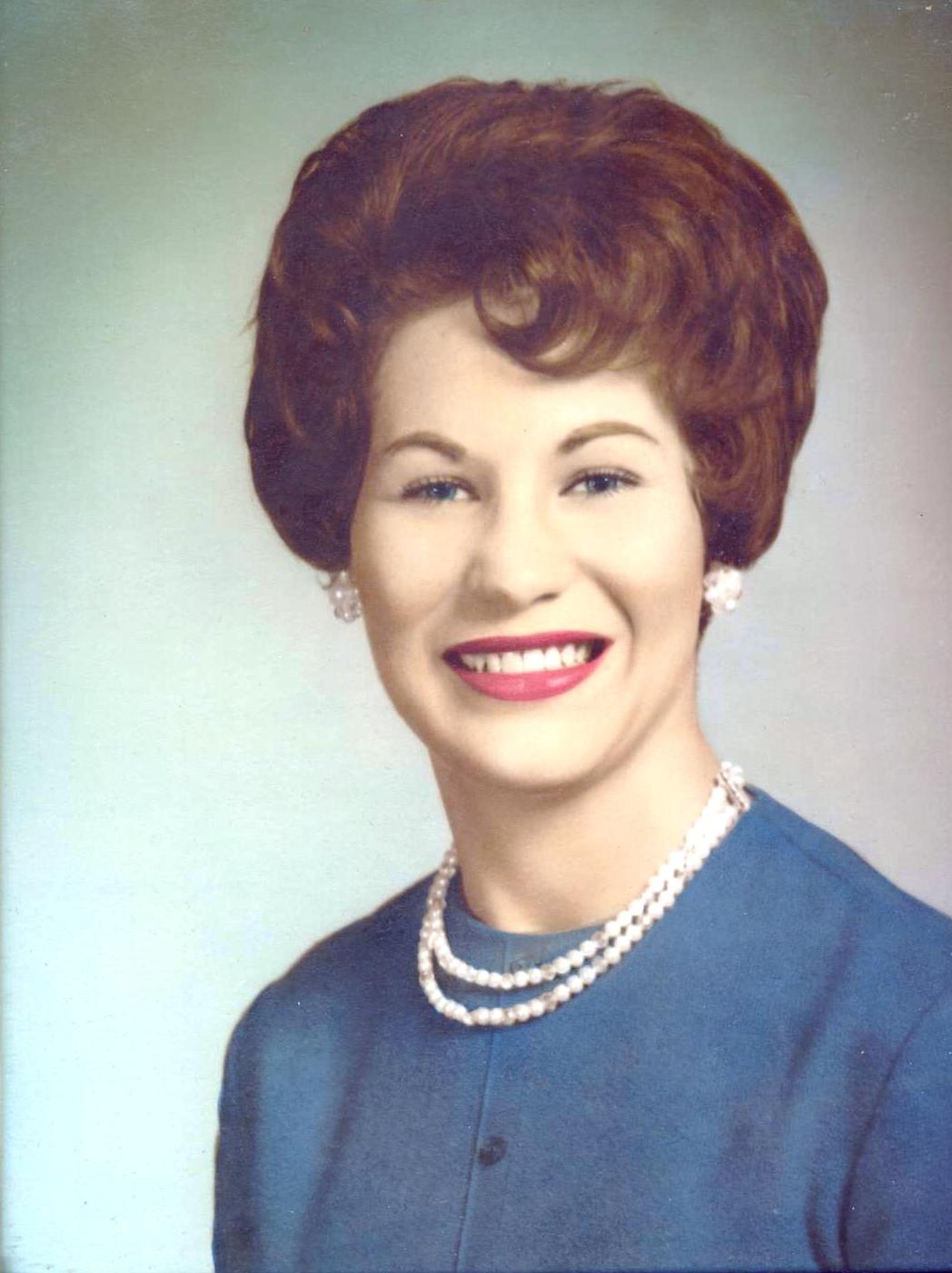 Katta, yirtilgan vaginalarning fotosuratlari