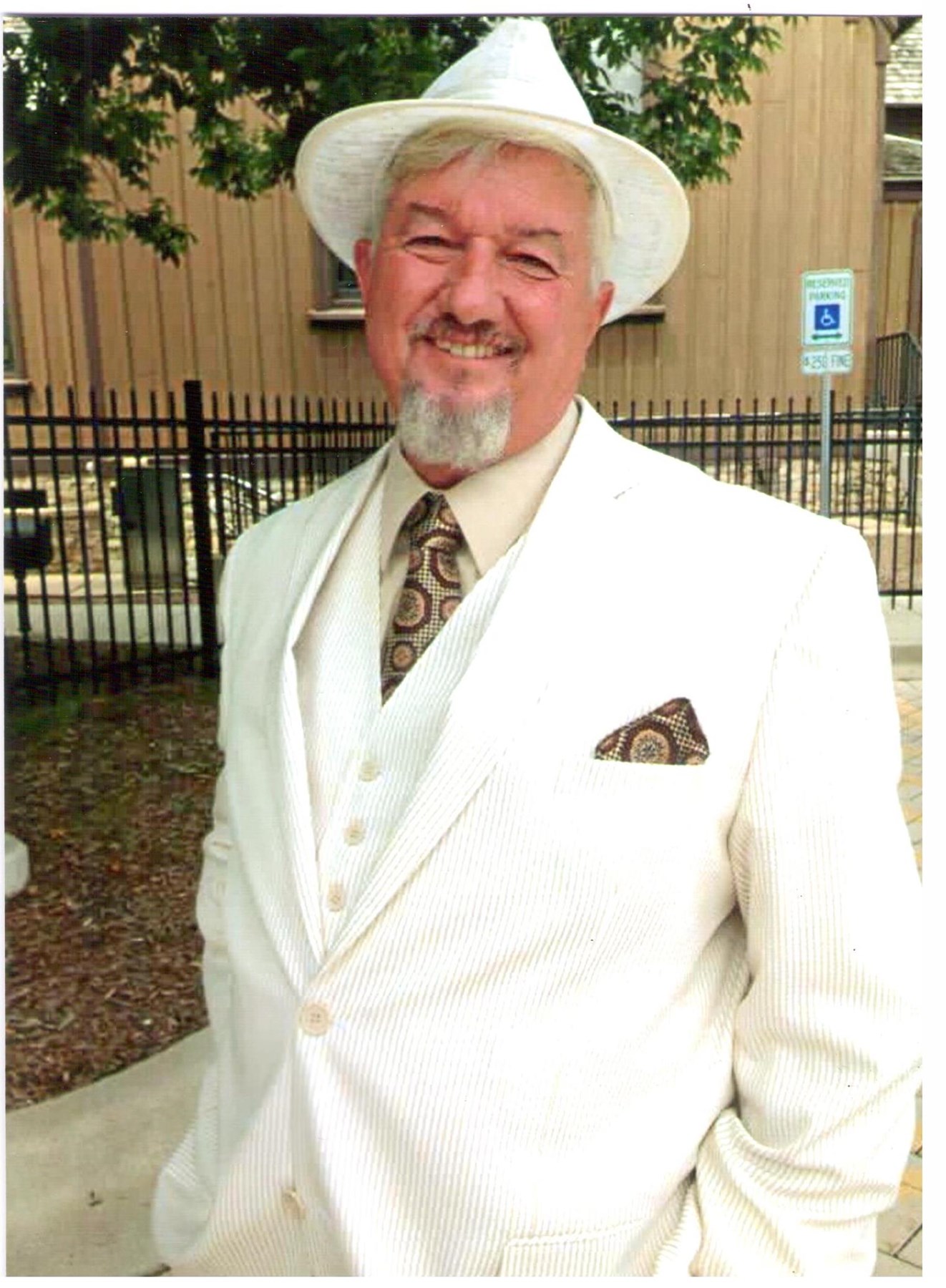 Obituary of Roger H. Cull Jr.