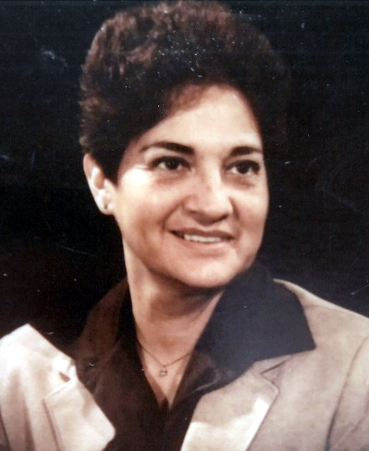 Obituary of Evelyn E. Martinez
