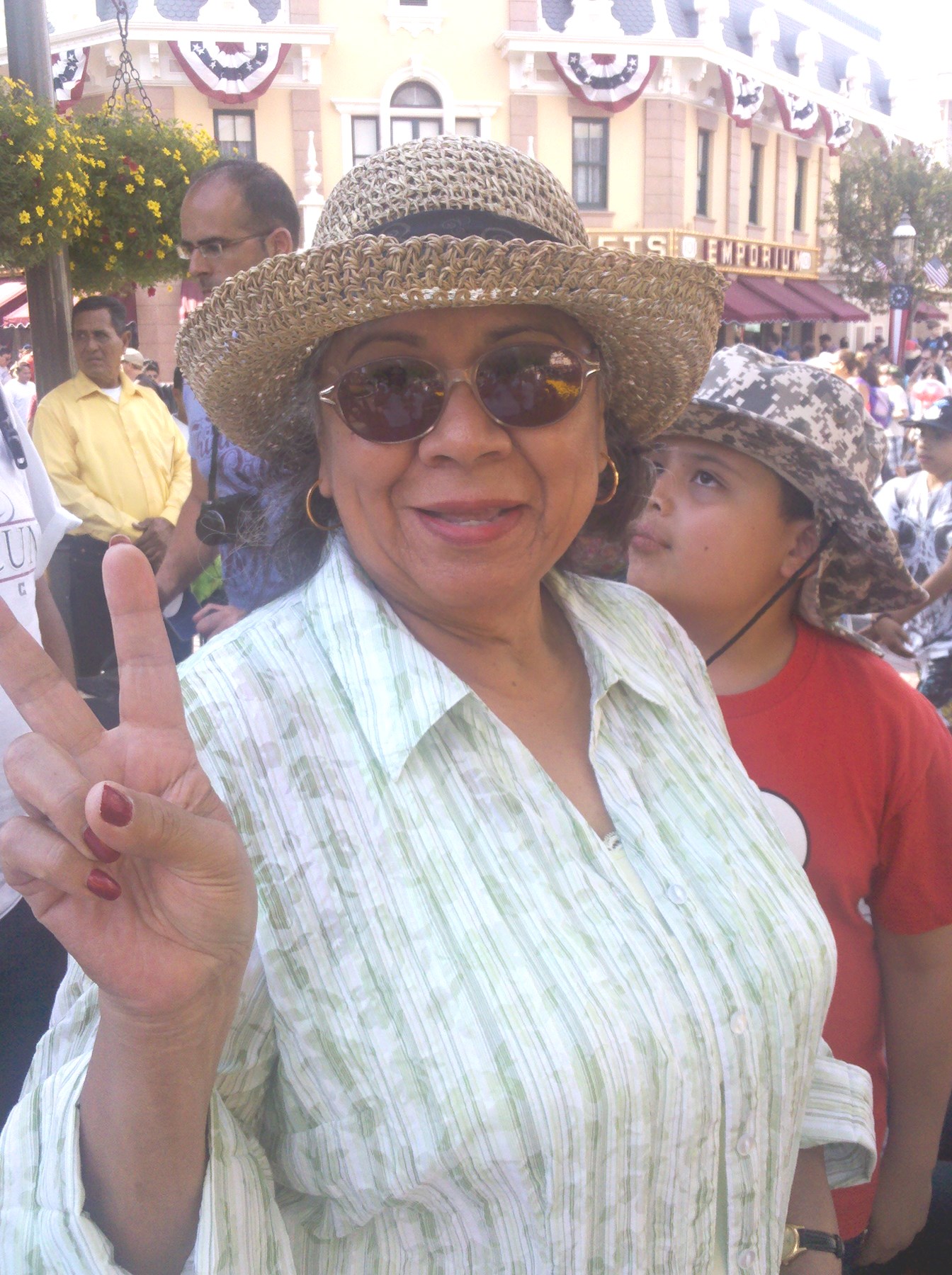 Victoria Macias Long Beach California: What You Need To Know