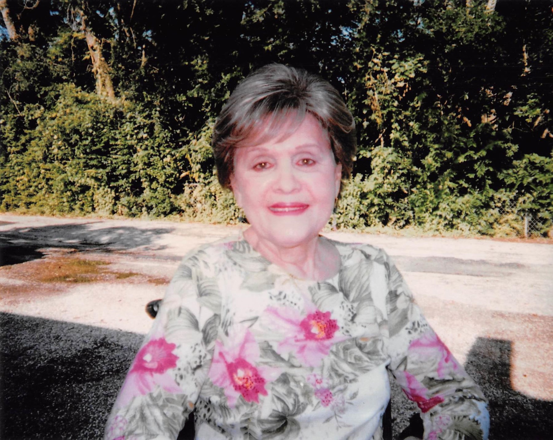 Obituary of Mary Inez Chesshir