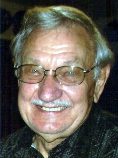 Obituary of Robert Earl Smith