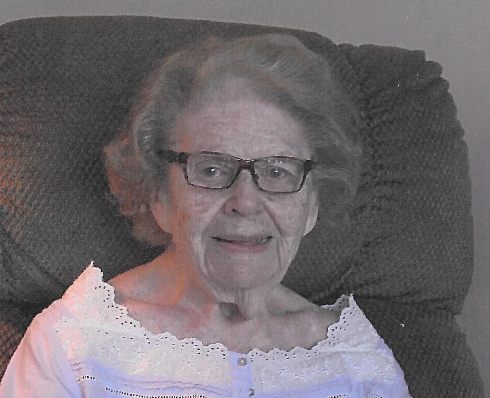 Obituary of Jacqueline Beaudry Lamoureux