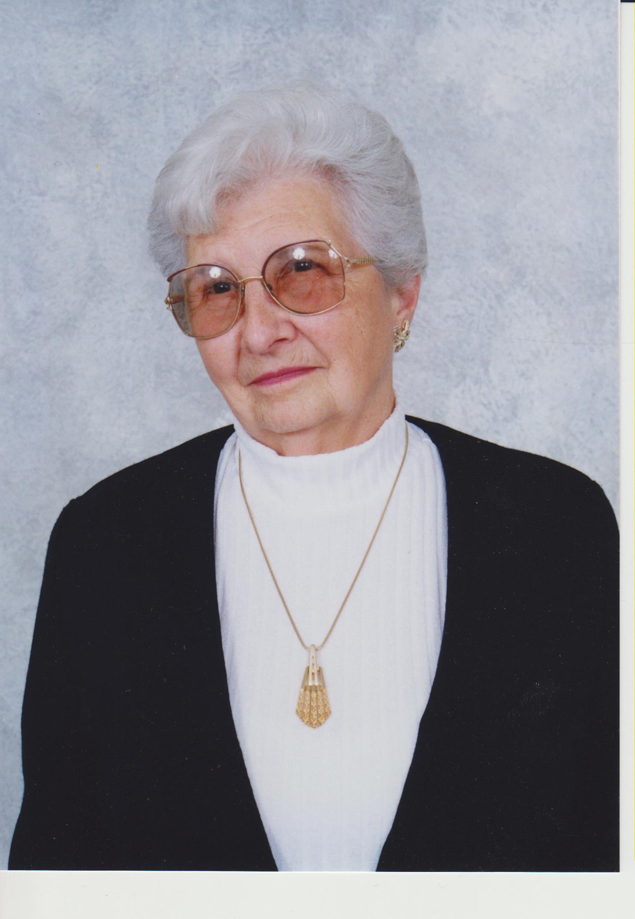 Obituary of Viola Mae Pitts