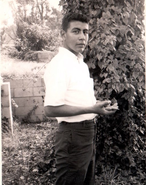 Obituary of Carlos Muniz Garza Jr.