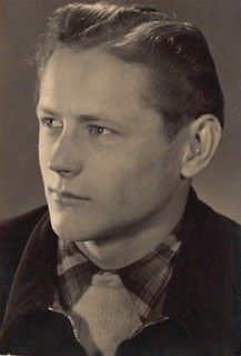 Obituary of Albert Reinhold Kuest