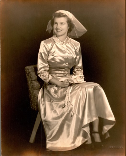 Obituary of Carolyn Helen Augustine